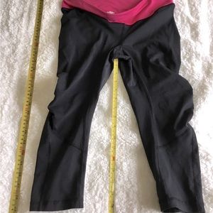 Lululemon compression cropped leggings